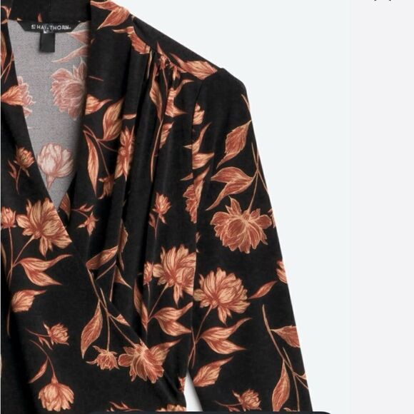 41 Hawthorne Henri Ruched Detailed Knit Top - Picture 3 of 6